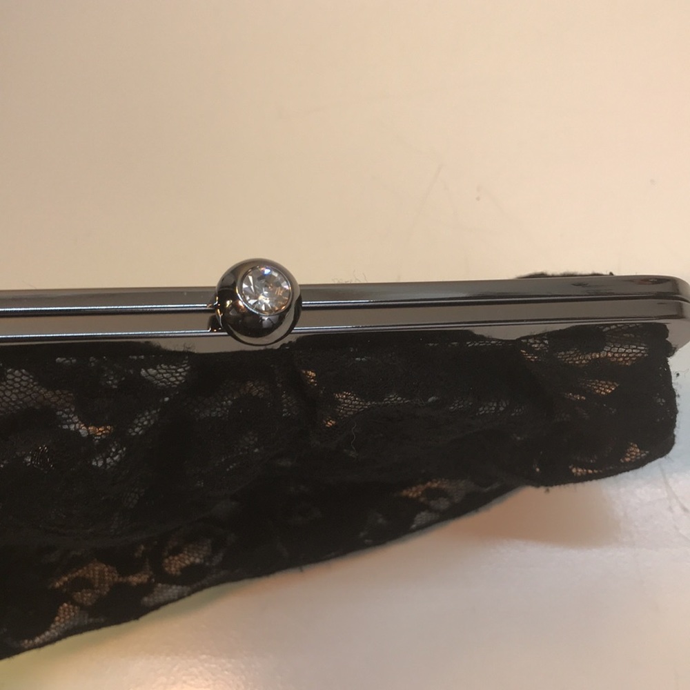 Banana Republic Black Lace & Cream Clutch - Picture 6 of 9
